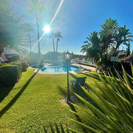 Modern Garden Apartment With A Fantastic Sea View And A Private Garden Sitio de Calahonda Exteriér fotografie